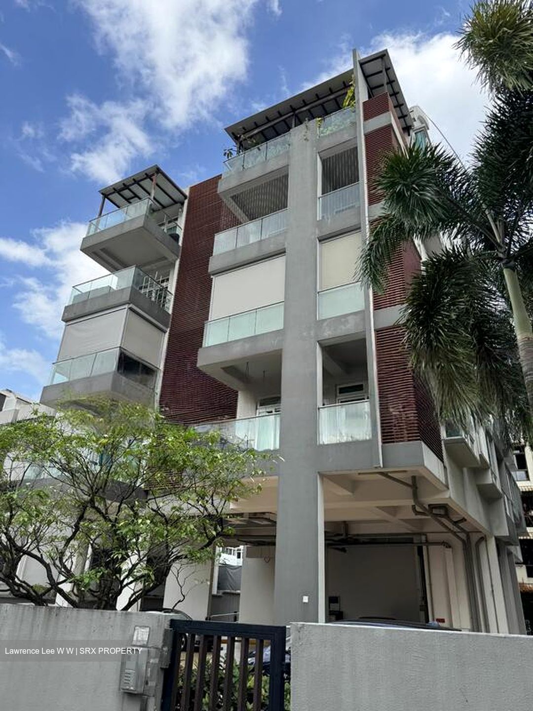Carlyx Residence (D8), Apartment #519979121